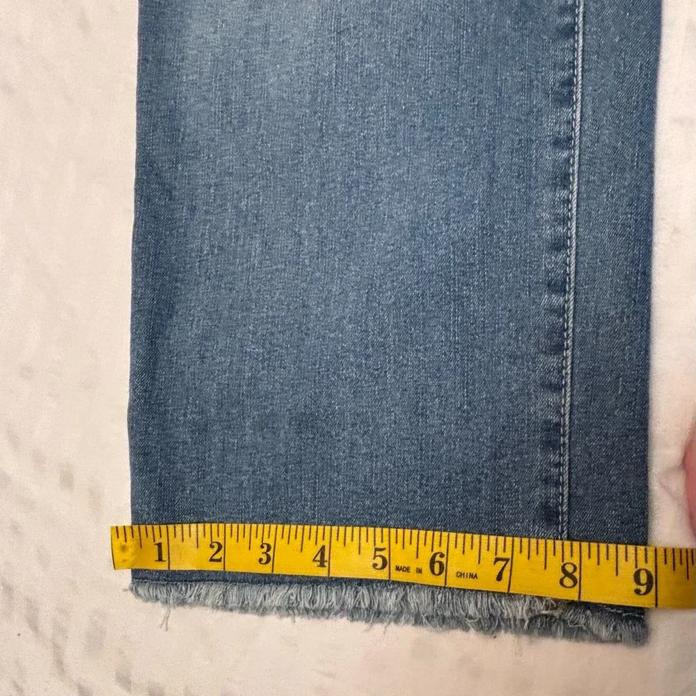 Logo by Lori Goldstein Jeans Size 6P Petite Wide Leg Cropped Raw Hem - Picture 9 of 15